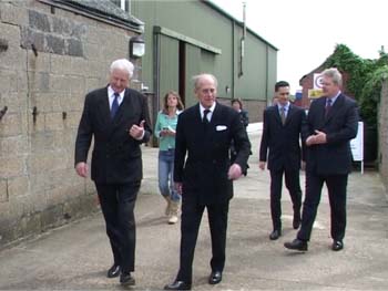 Hovertravel_Prince_Philip0135